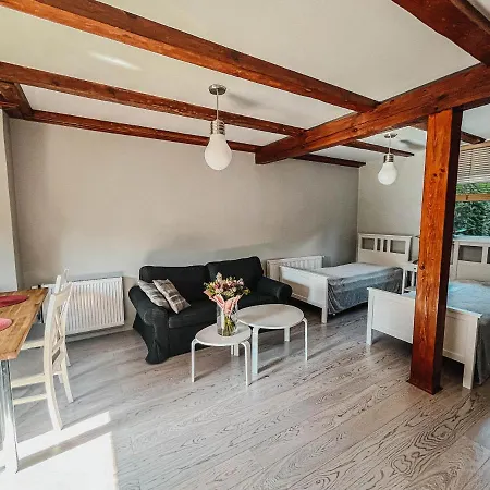 Проживание в семье Na Orzeszkowej *