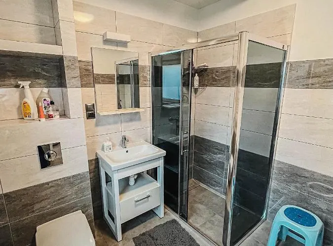 Na Orzeszkowej Rum i privatbostad Kamien Pomorski